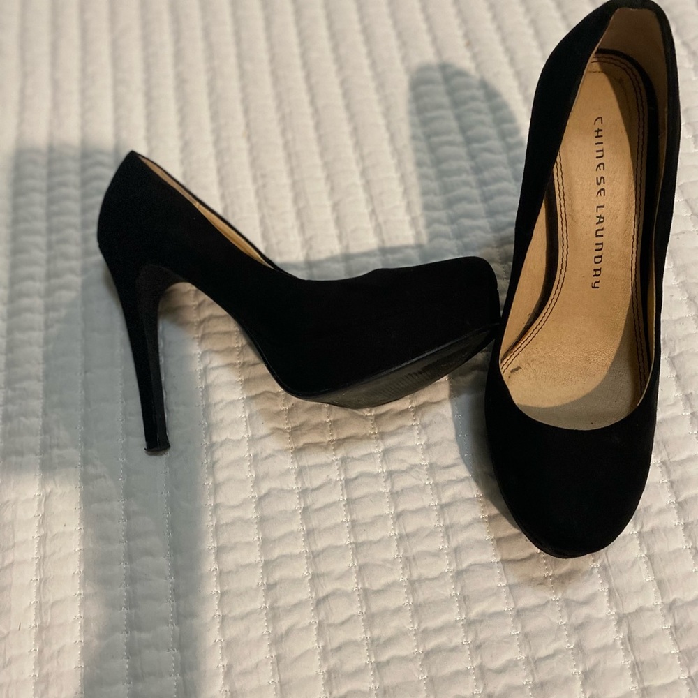 Chinese laundry stilettos